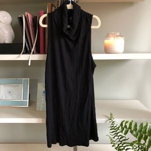 Black sleeveless turtleneck